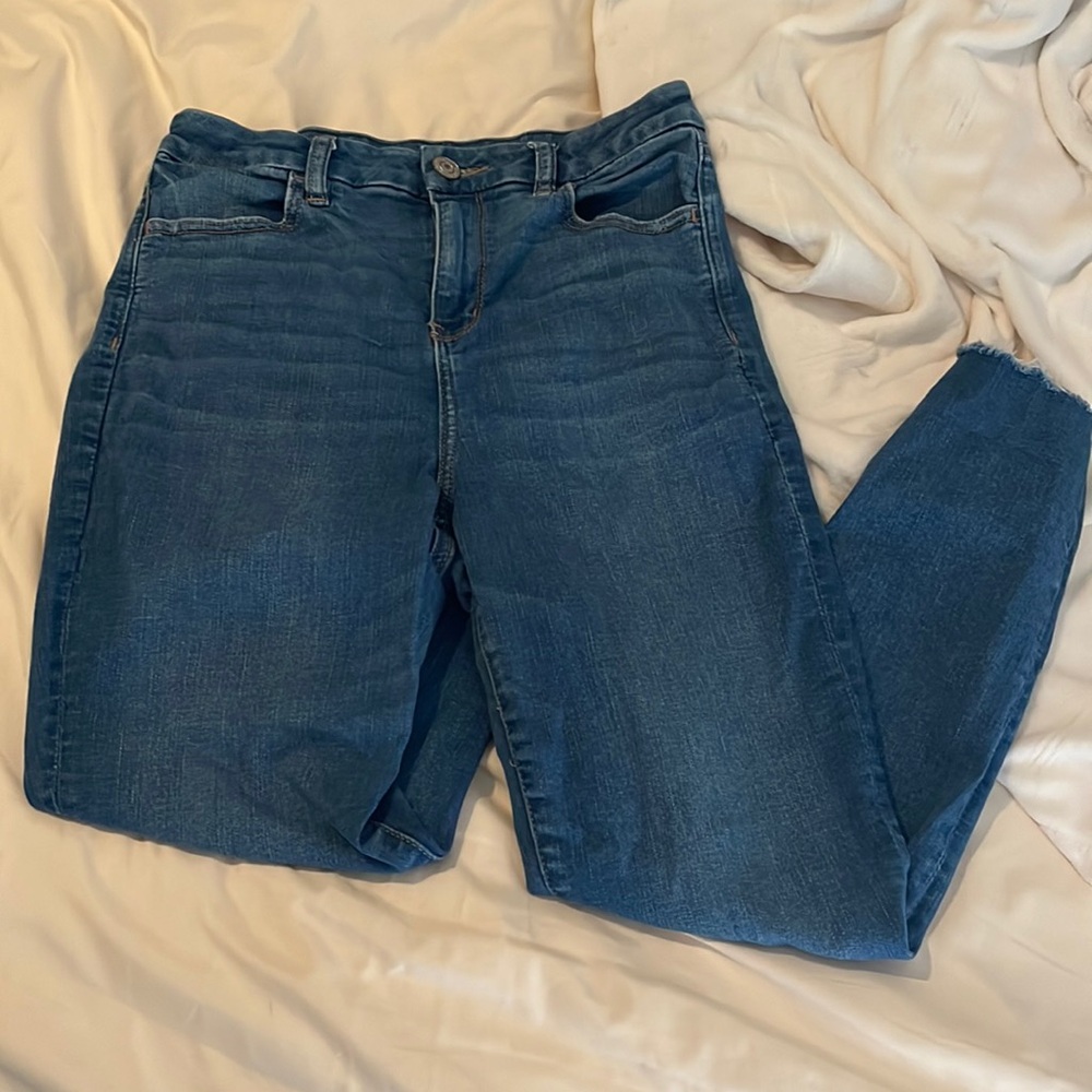 Great condition no holes skinny jeans